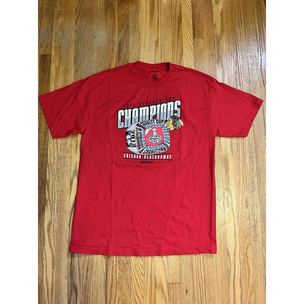 Reebok NHL Chicago Blackhawks 2013 Stanley Cup Champions Hockey Shirt Mens L